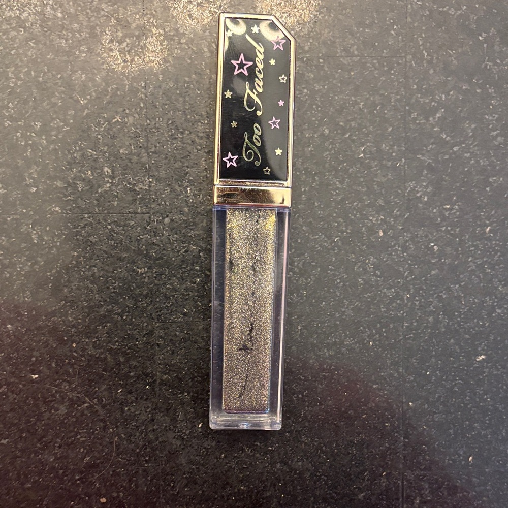 Too Faced Starry Liquid Glitter Eye Shadow in Licorice